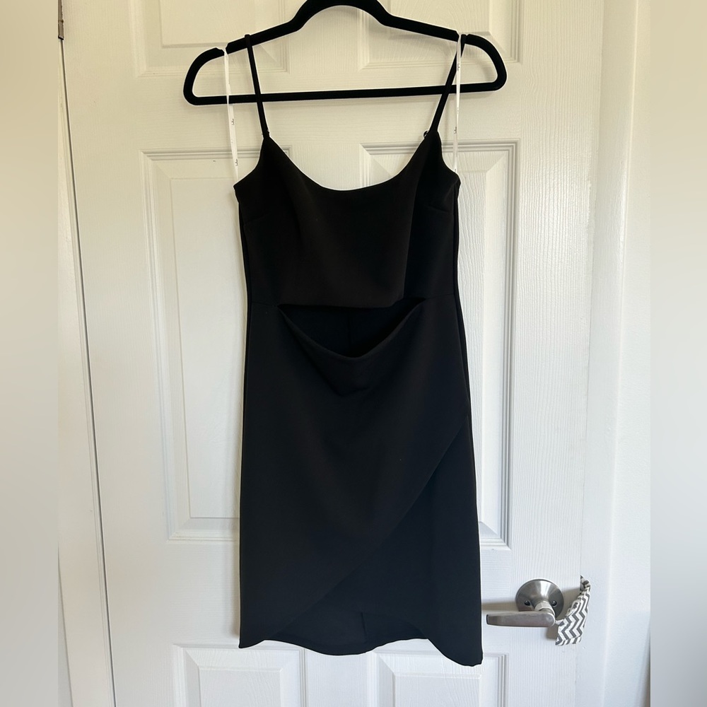 FOR @llharp - NWT LULUS BODYCON CUTOUT MINI DRESS SIZE LARGE